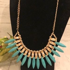 Vintage Gold tone necklace